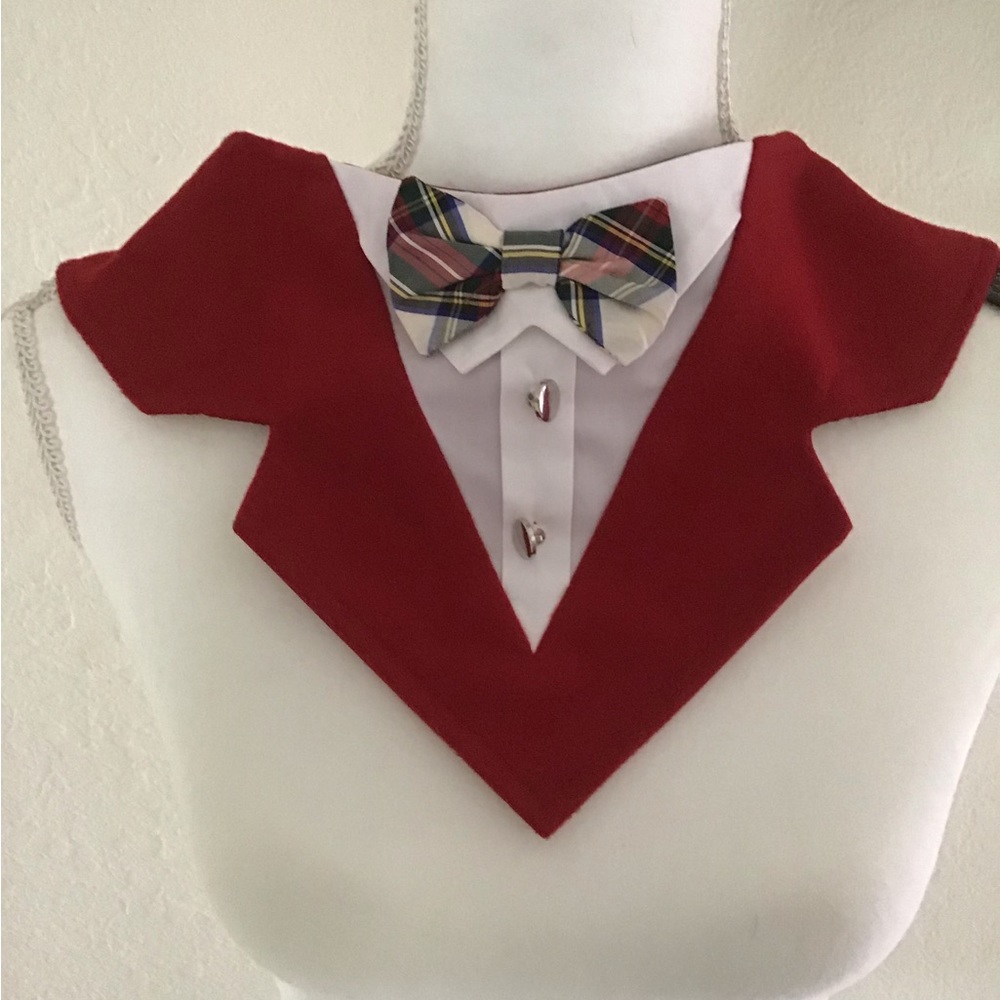 Tail Trends dog vest and tie collar sleeve